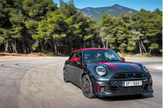 MINI John Cooper Works 231Ps 